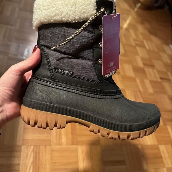 NWIB Banff Trail unisex boots - Picture 2 of 9